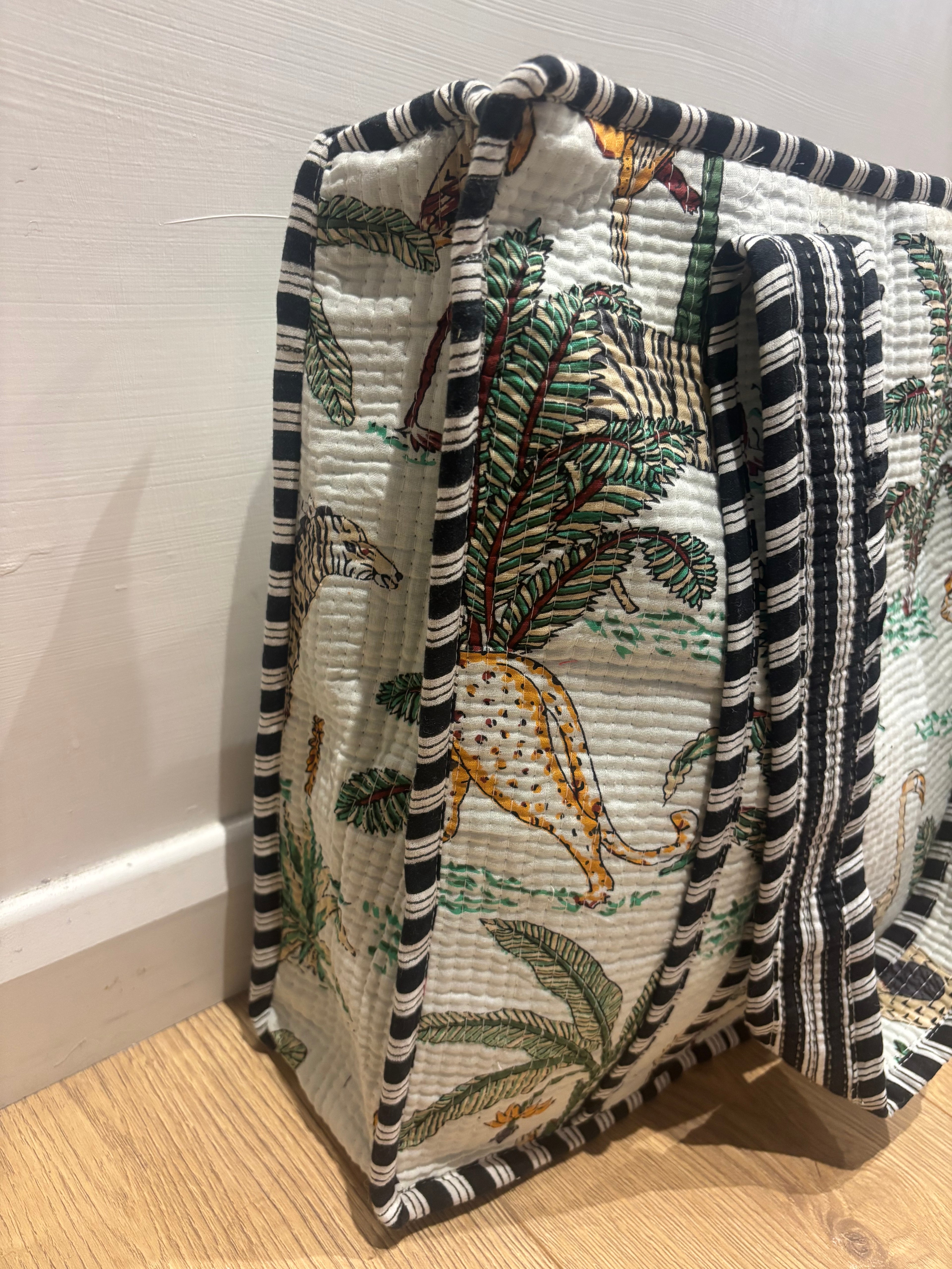 Tropical large tote bag