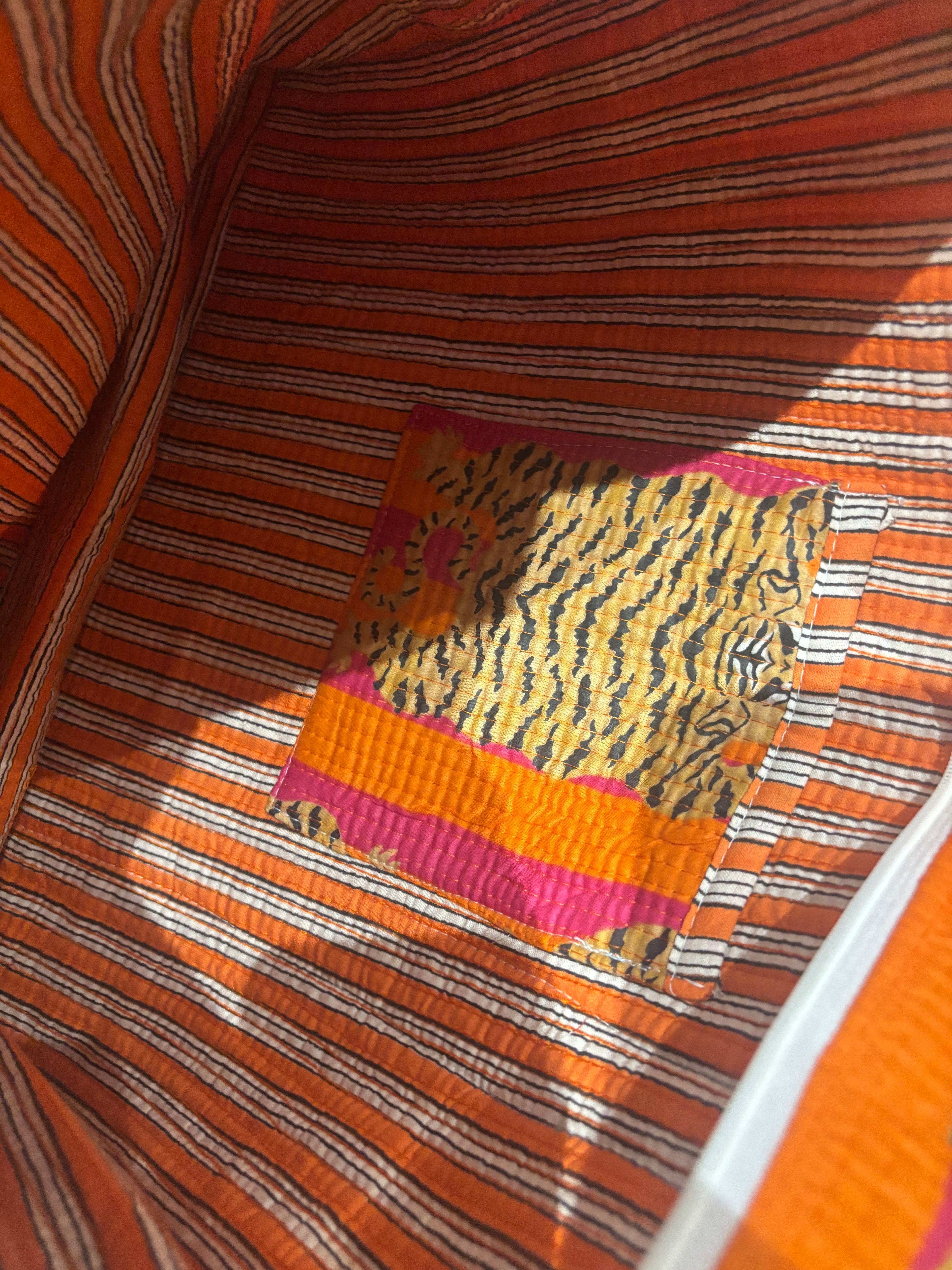 Orange tiger tote bag