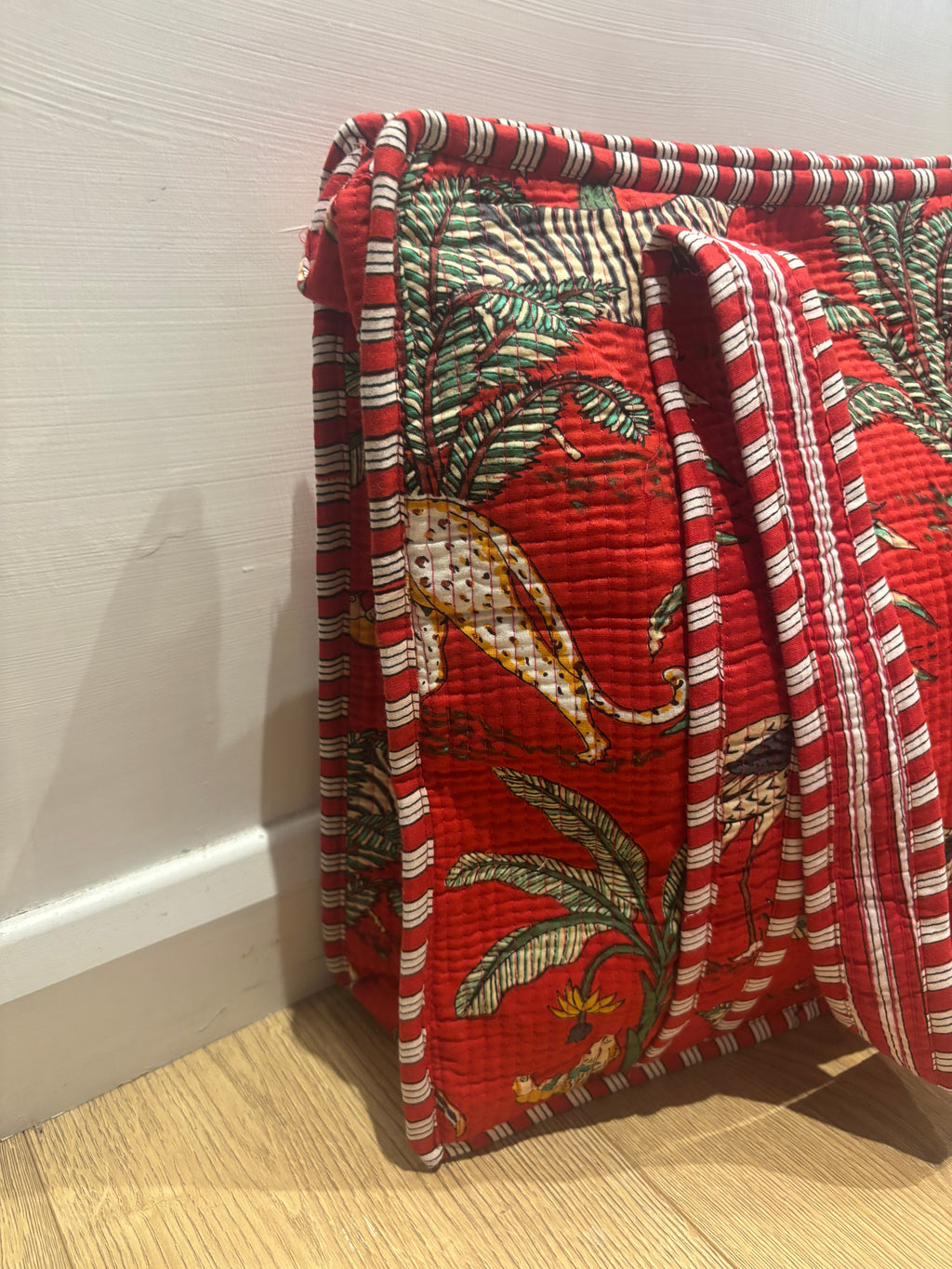 Red tropical large tote bag