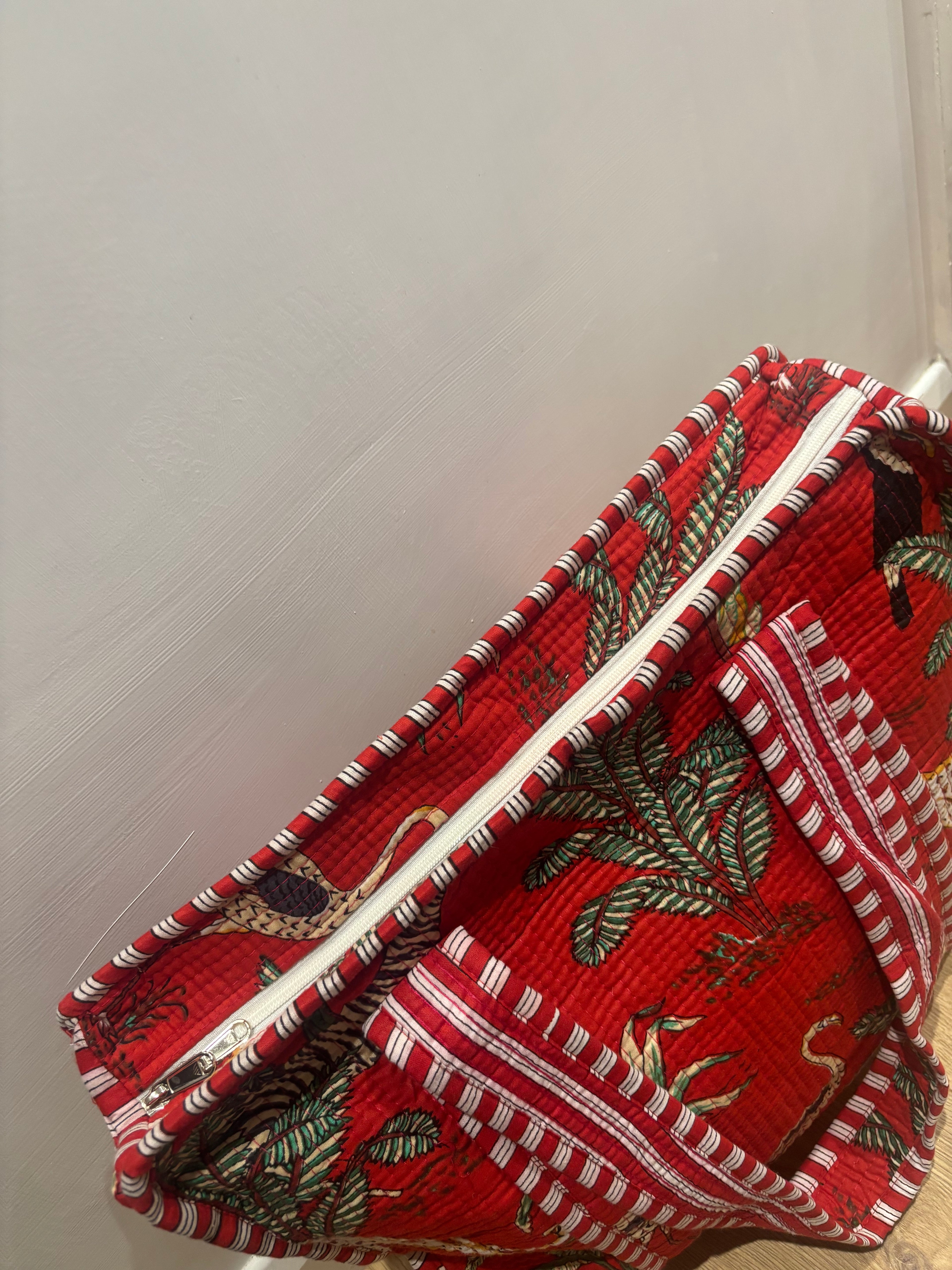 Red tropical large tote bag
